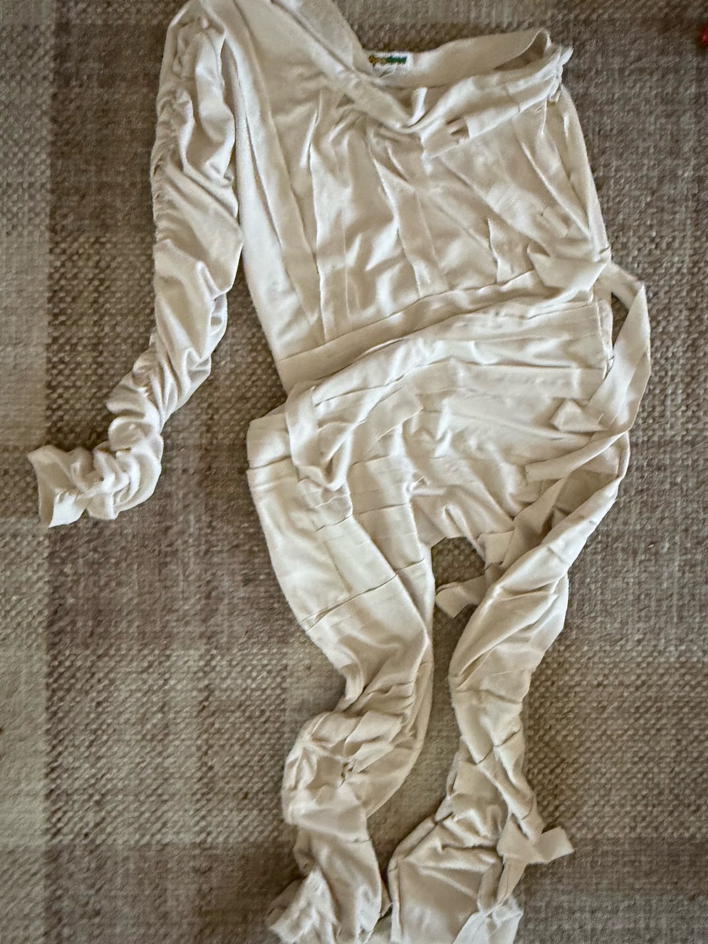 Tipsy Elves White Mummy Halloween Costume Size M - Picture 5 of 8
